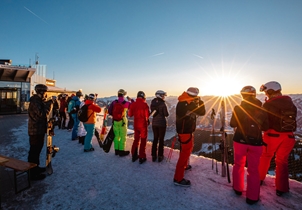 Early Bird Ski Tour & Breakfast